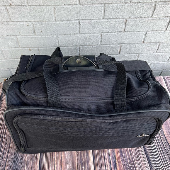 COPY - Atlantic Black Tote Duffel Bag Luggage - Picture 3 of 8